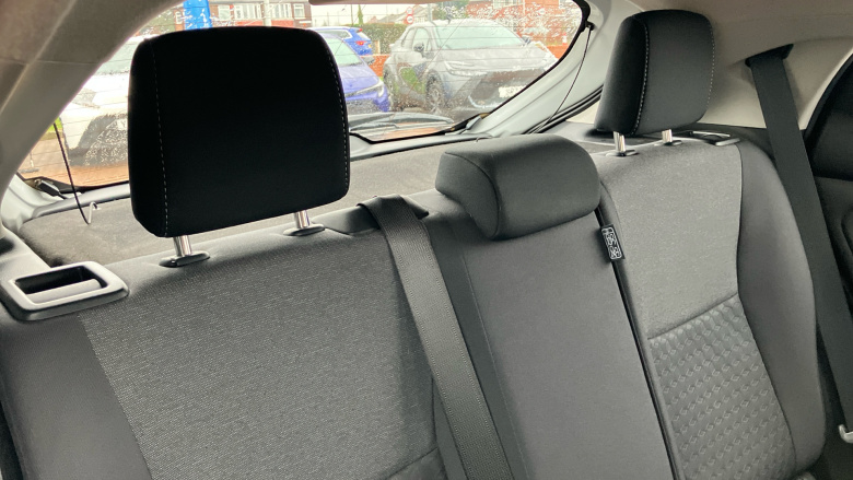 Toyota Yaris 1.5 Hybrid Icon 5dr CVT Hybrid Hatchback